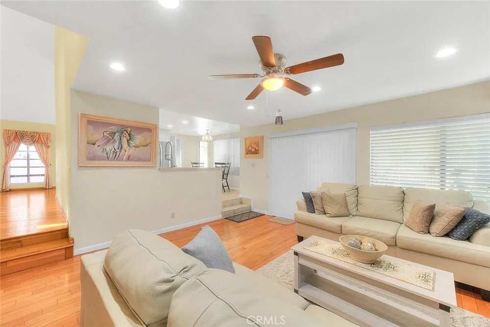 16 Sunset Ridge Pomona, CA 91766