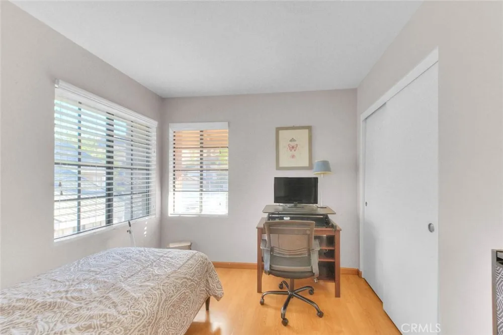 16 Sunset Ridge Pomona, CA 91766