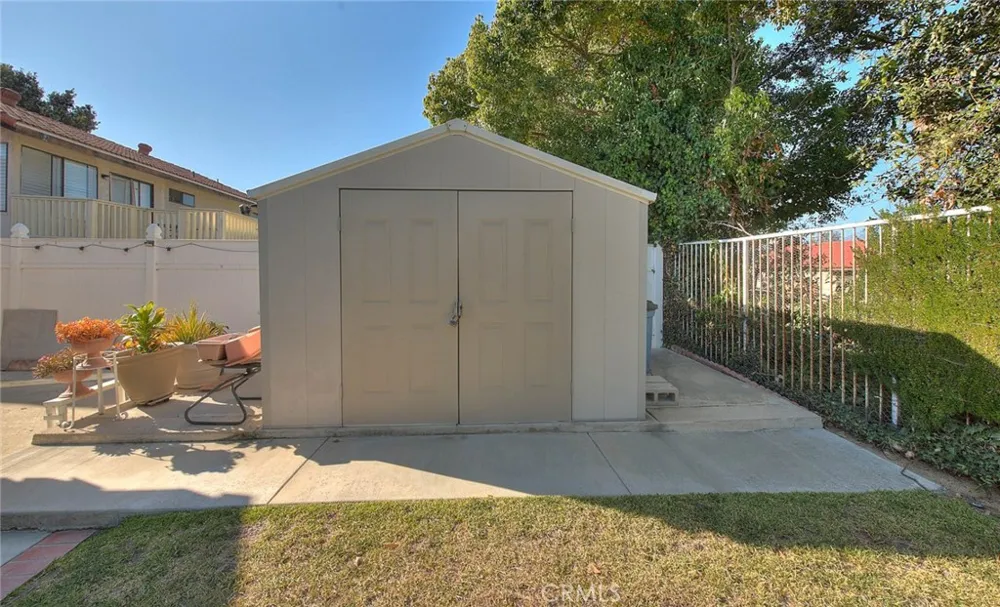 16 Sunset Ridge Pomona, CA 91766