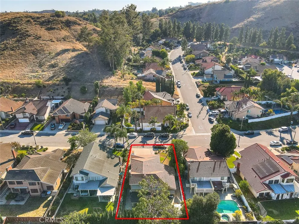 16 Sunset Ridge Pomona, CA 91766