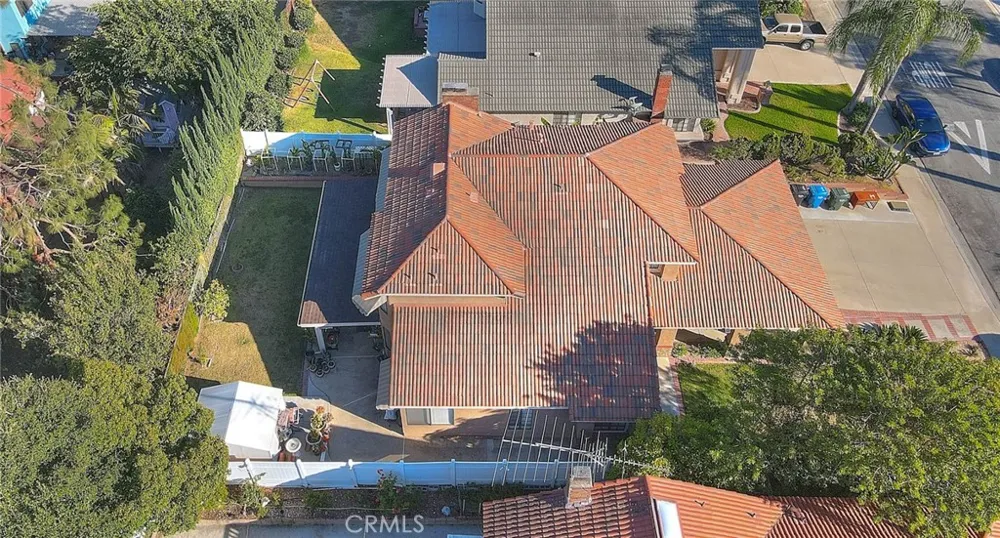 16 Sunset Ridge Pomona, CA 91766