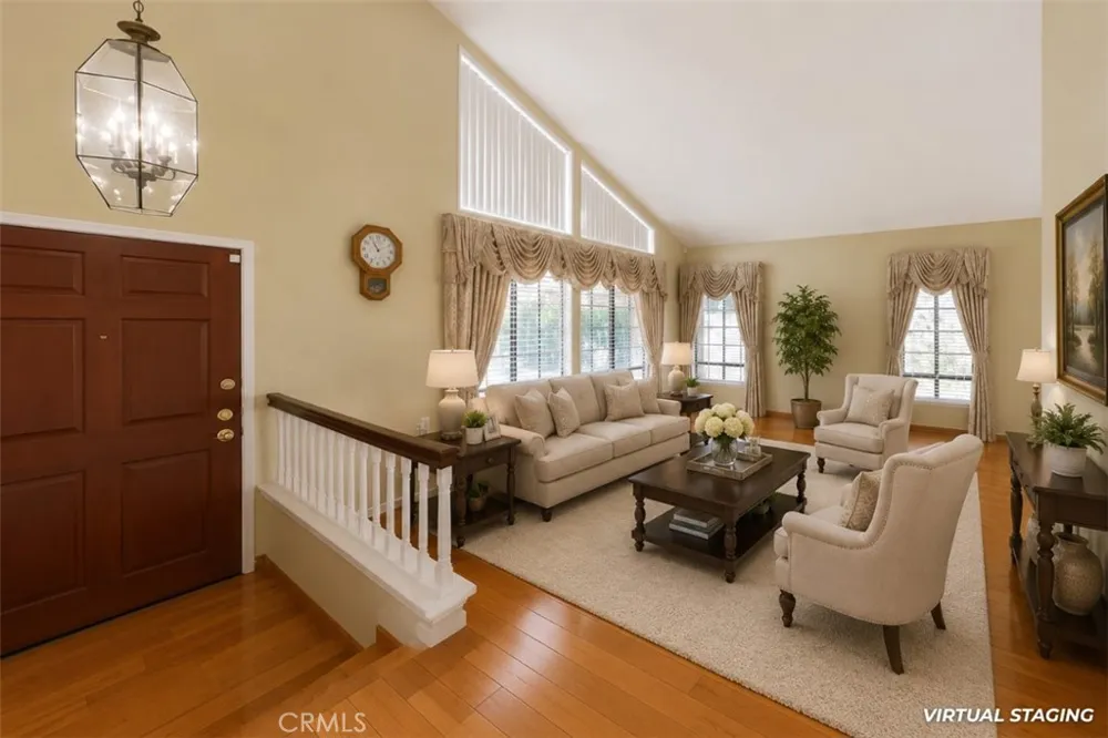 16 Sunset Ridge Pomona, CA 91766