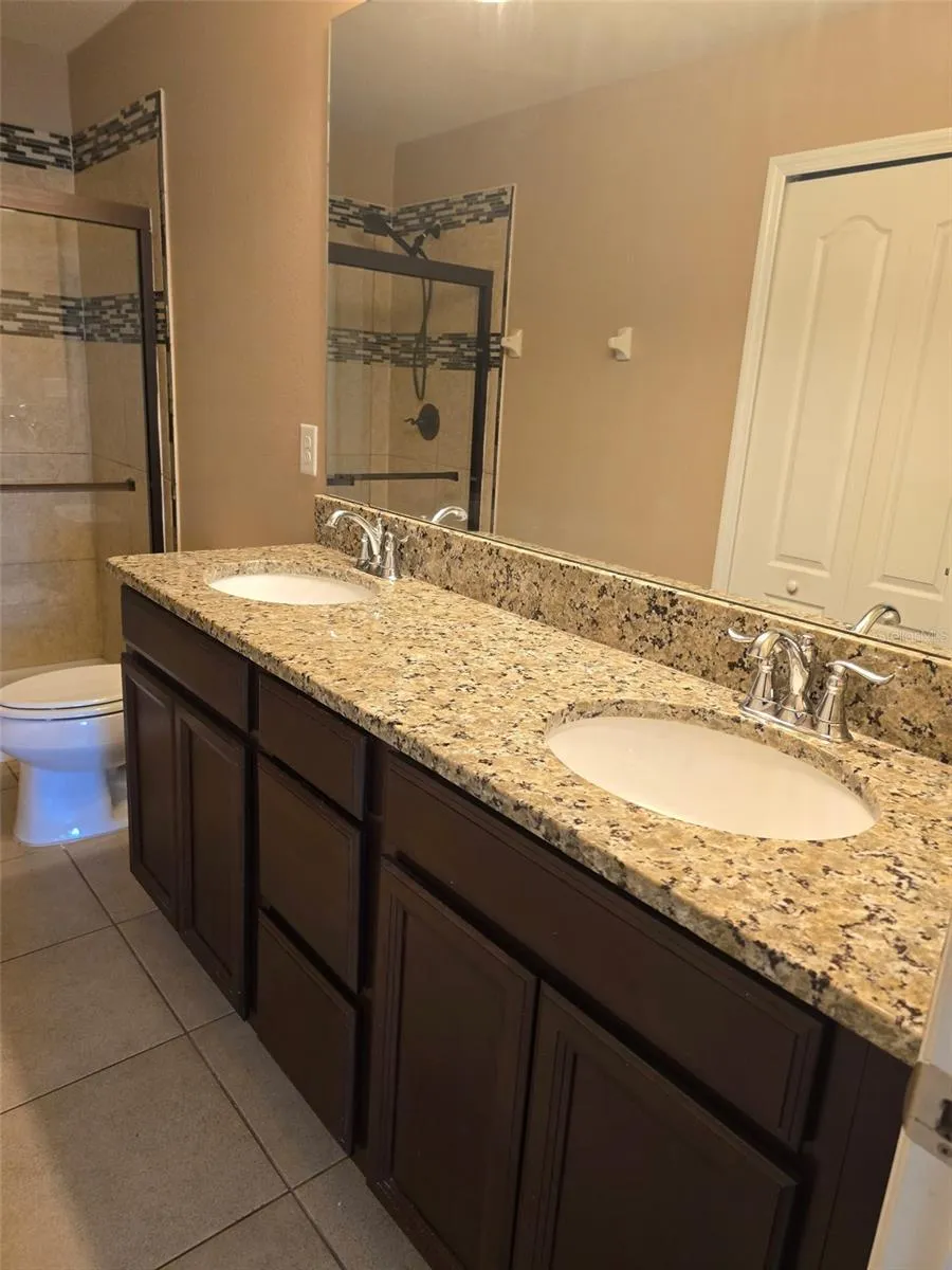 2157 BROADWAY VIEW AVENUE Brandon, FL 33510