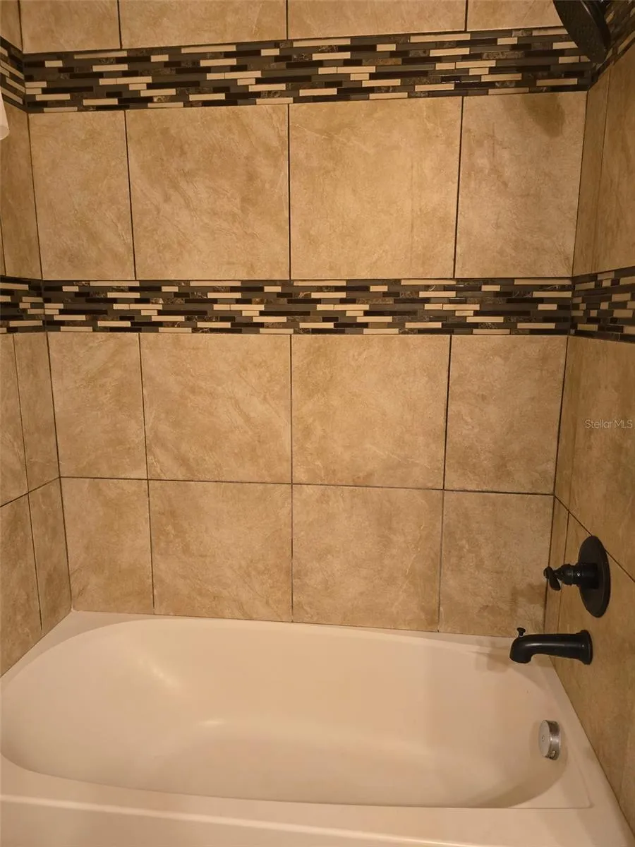 2157 BROADWAY VIEW AVENUE Brandon, FL 33510