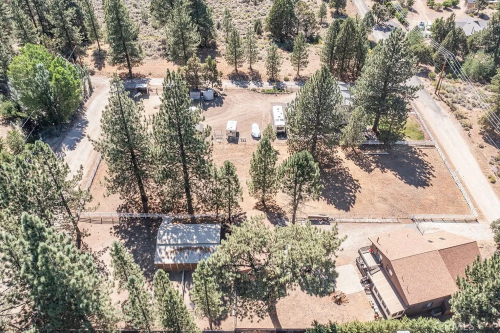 2146 Glencove Big Bear City, CA 92314