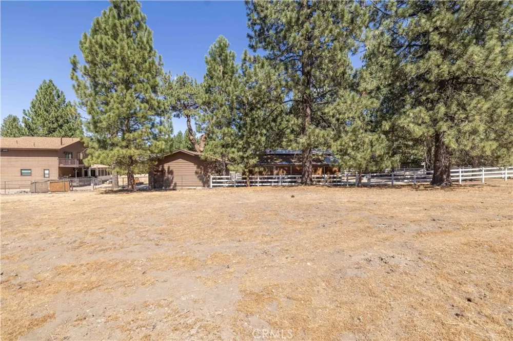 2146 Glencove Big Bear City, CA 92314
