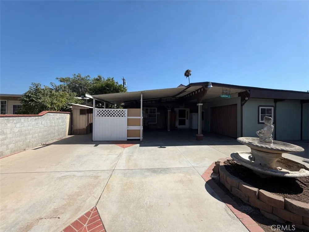 18438 E Citrus Edge Azusa, CA 91702