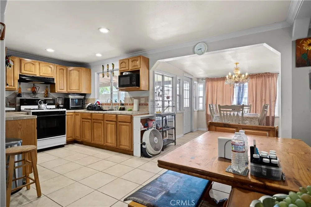 18438 E Citrus Edge Azusa, CA 91702