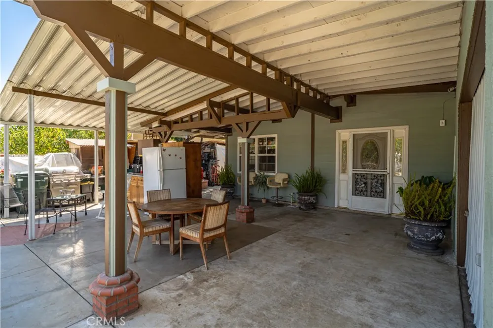 18438 E Citrus Edge Azusa, CA 91702