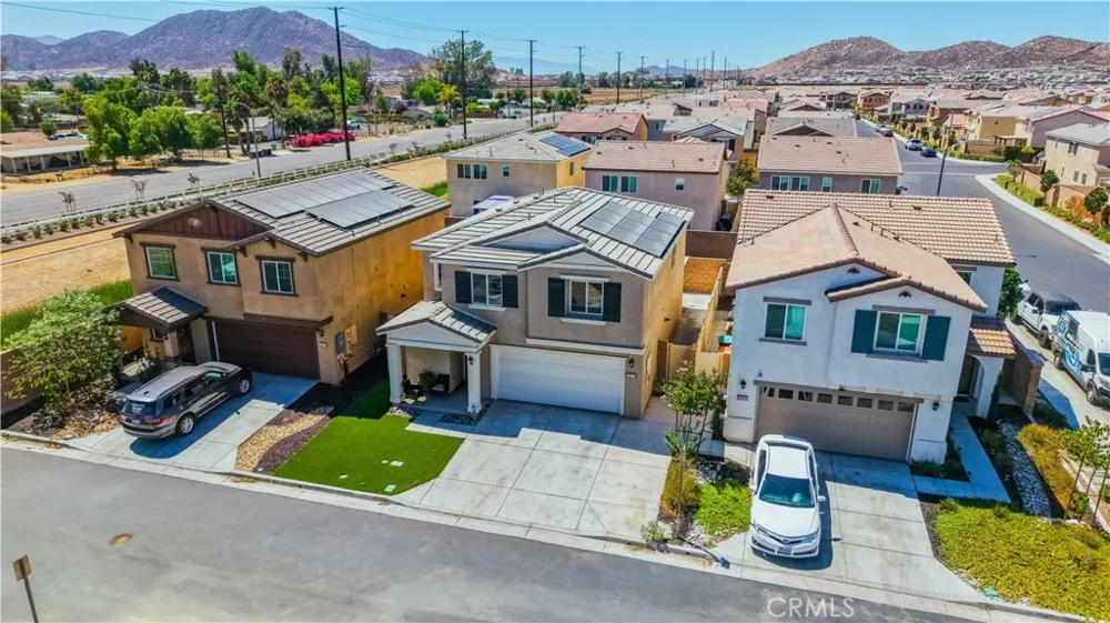 30913 Viper Court Winchester, CA 92596
