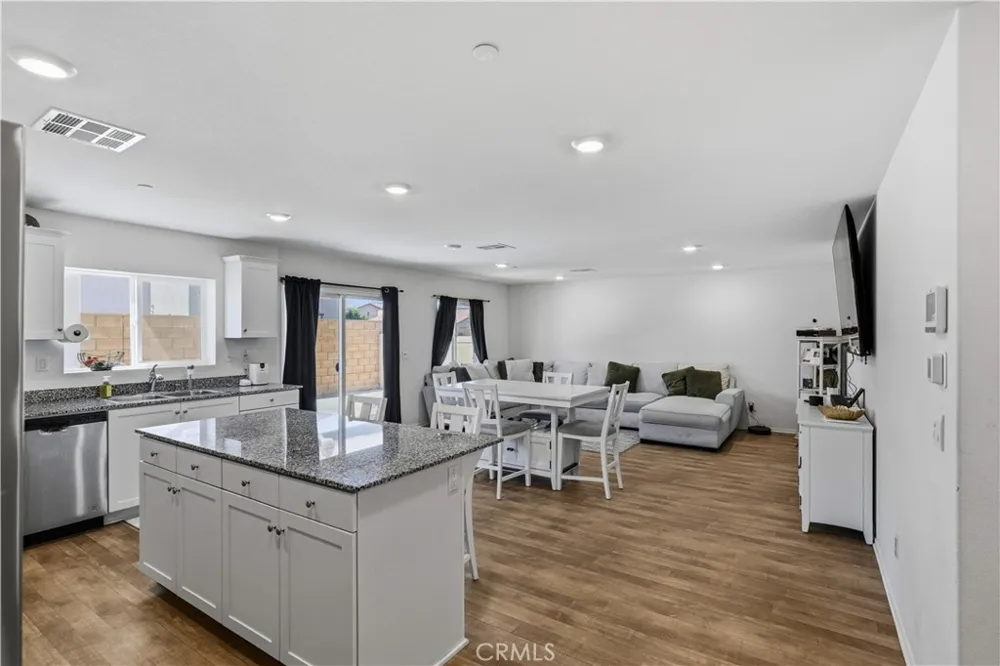 30913 Viper Court Winchester, CA 92596