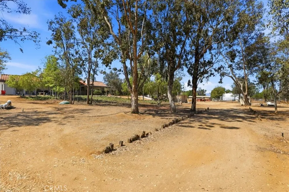 22801 Norbert Street Lake Mathews, CA 92570