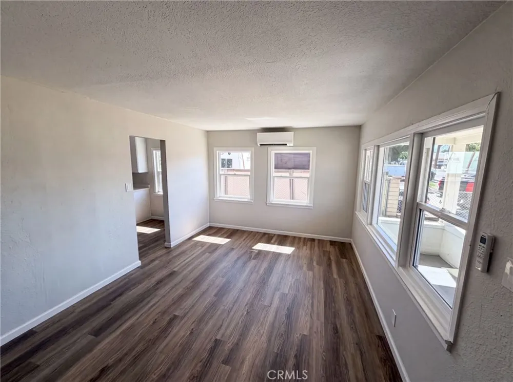 1374 El Nita Hemet, CA 92544