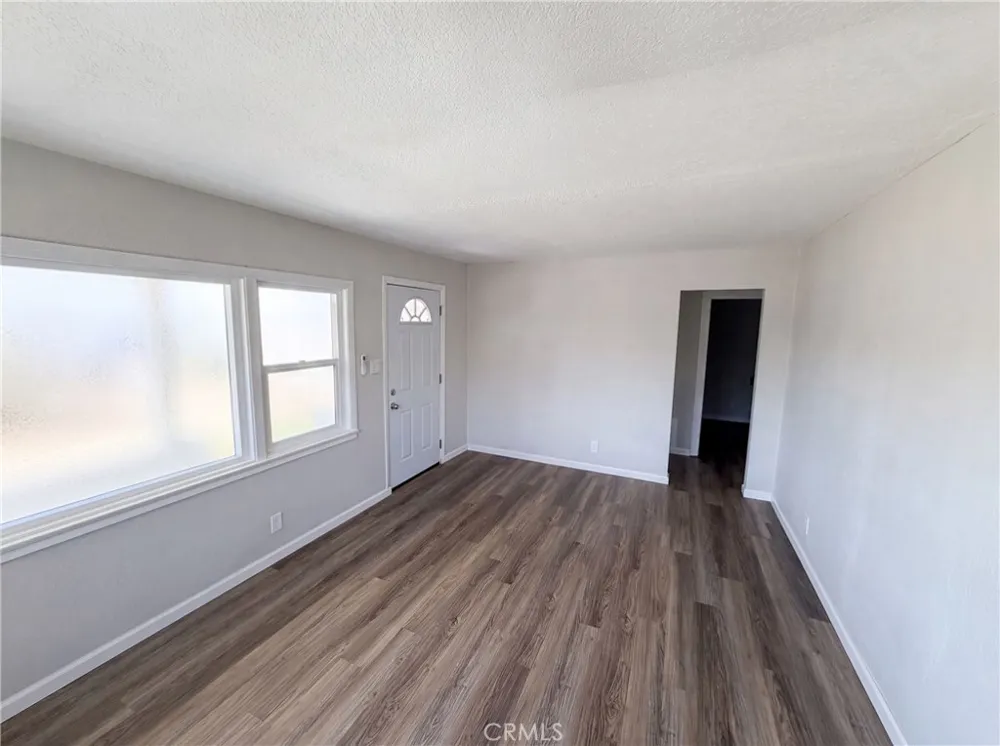 1374 El Nita Hemet, CA 92544
