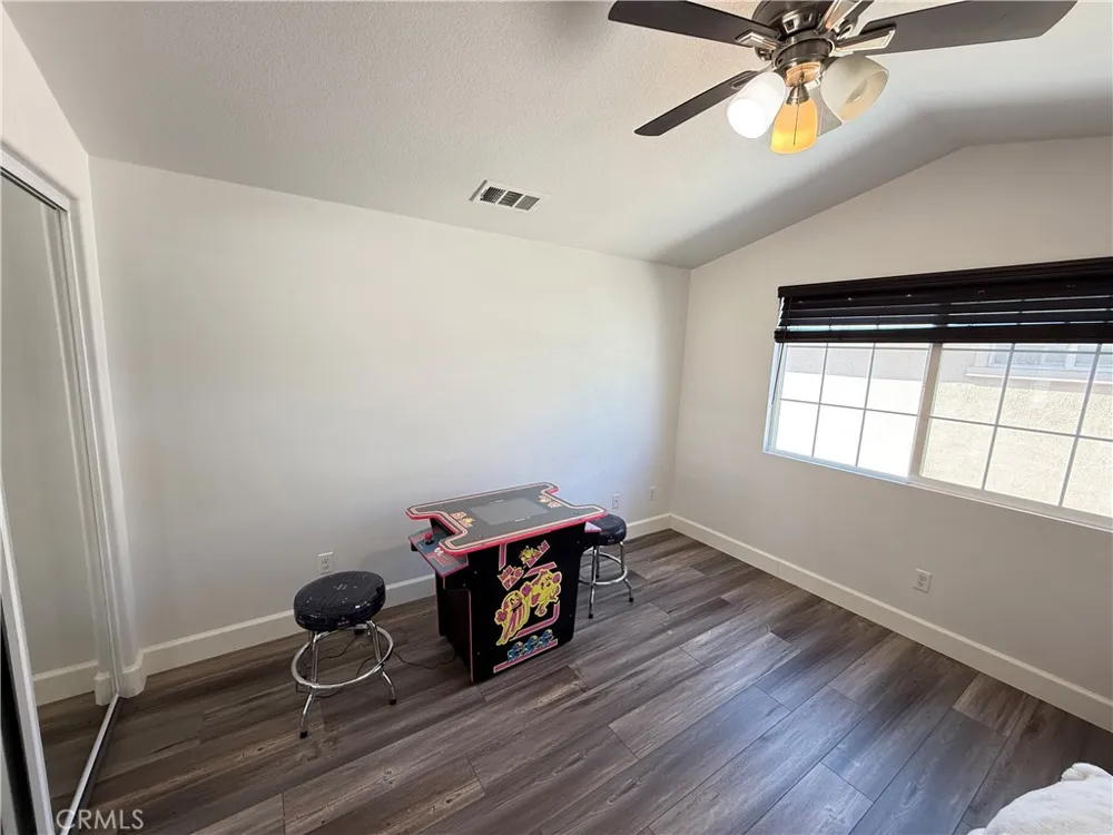 15911 Sulphur Springs Moreno Valley, CA 92555