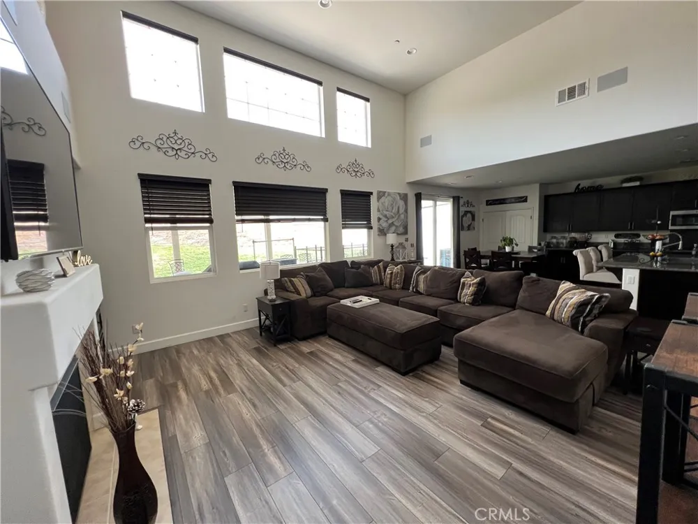 15911 Sulphur Springs Moreno Valley, CA 92555