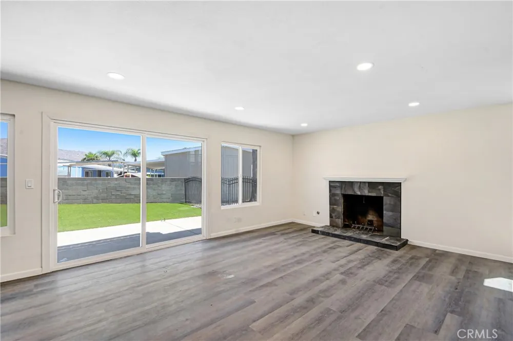 11820 Bayless Moreno Valley, CA 92557