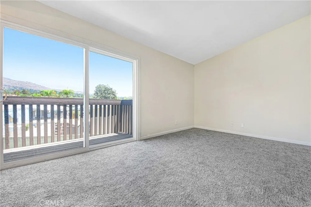 11820 Bayless Moreno Valley, CA 92557