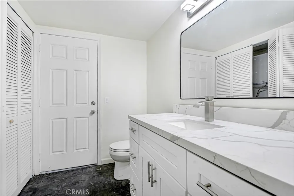 11820 Bayless Moreno Valley, CA 92557
