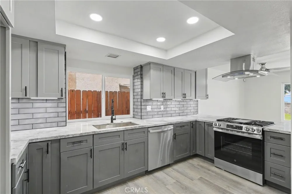 11820 Bayless Moreno Valley, CA 92557