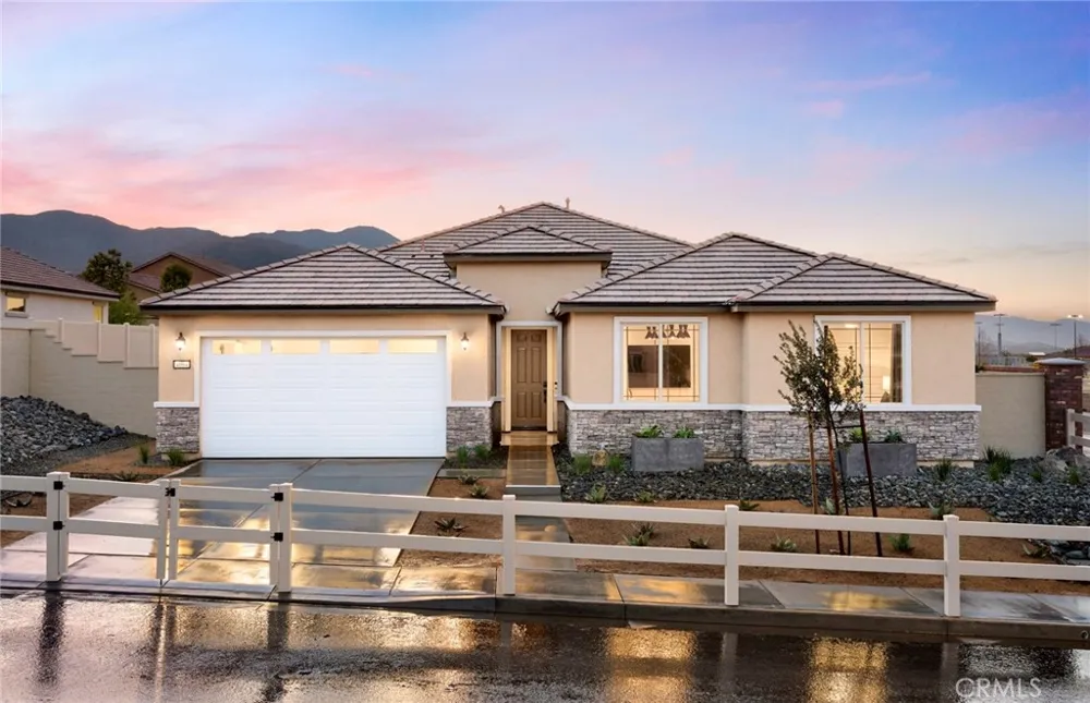 4094 Lilah Circle Lake Elsinore, CA 92530