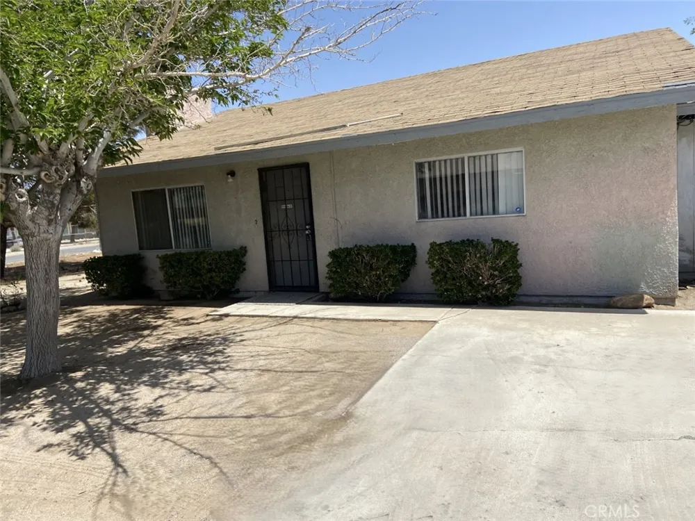 21061 Nisqually #A Apple Valley, CA 92308