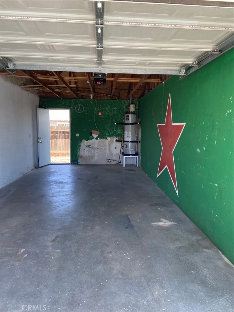 21061 Nisqually #A Apple Valley, CA 92308