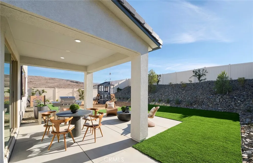 4316 Ladrillo Street Lake Elsinore, CA 92530
