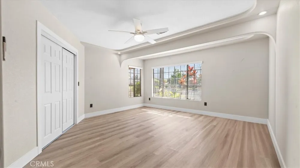 943 Orange Azusa, CA 91702