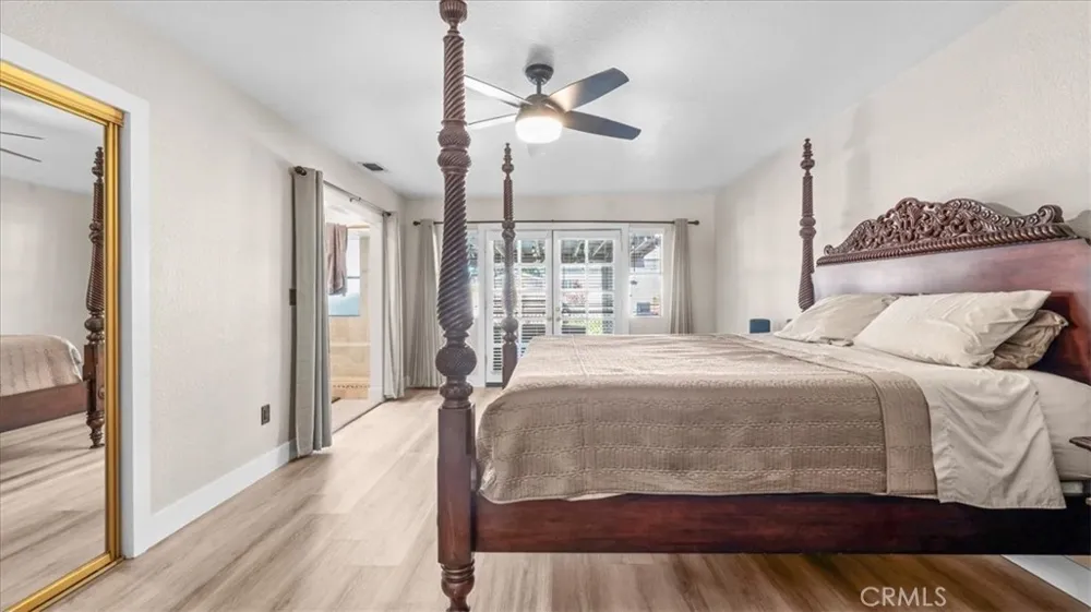943 Orange Azusa, CA 91702