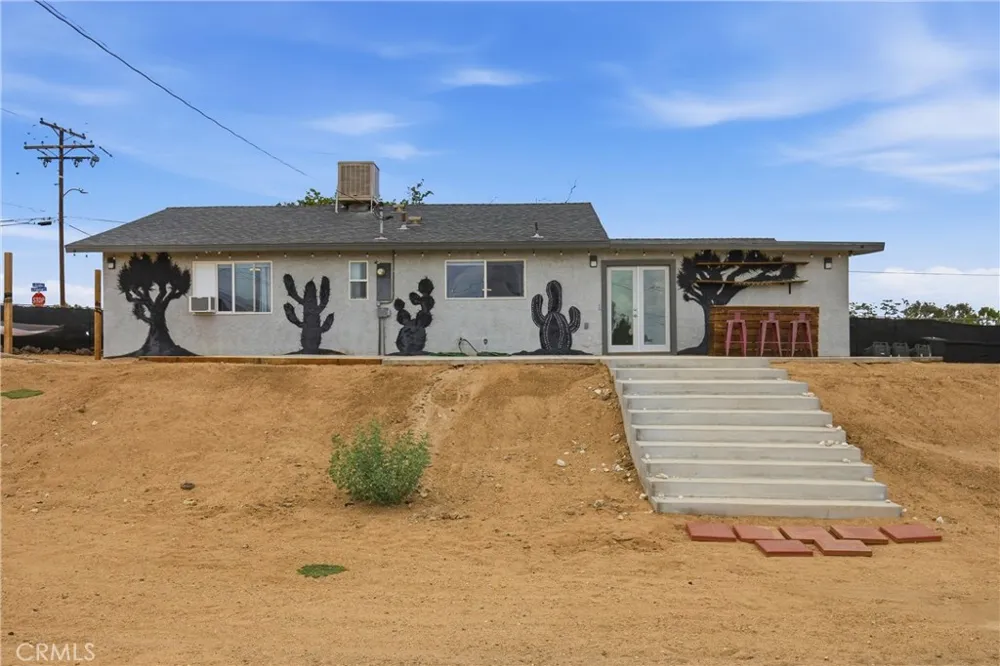7399 Palomar Yucca Valley, CA 92284