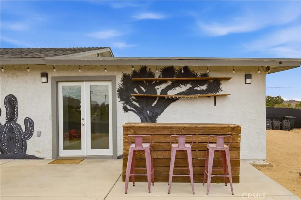 7399 Palomar Yucca Valley, CA 92284