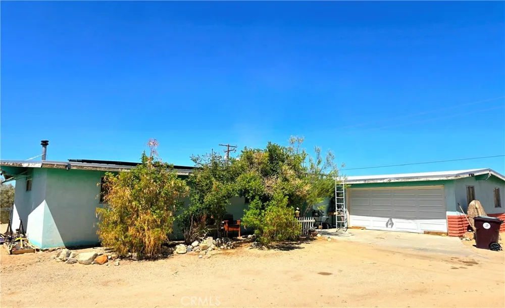 74458 Pinon 29 Palms, CA 92277