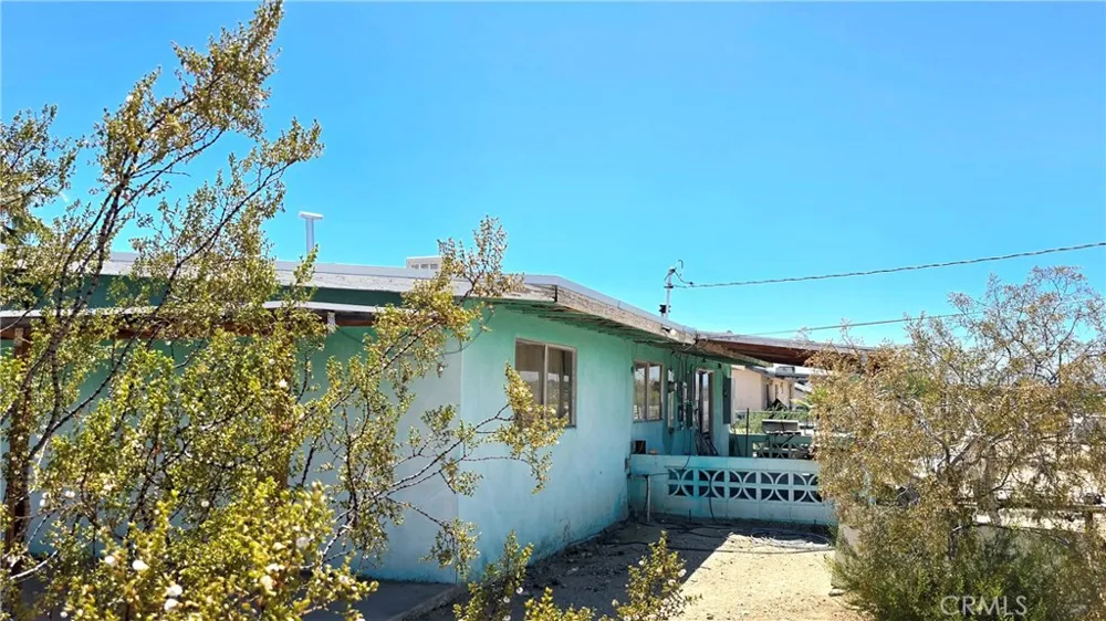 74458 Pinon 29 Palms, CA 92277