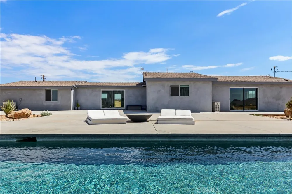 60810 Cole Landers, CA 92285