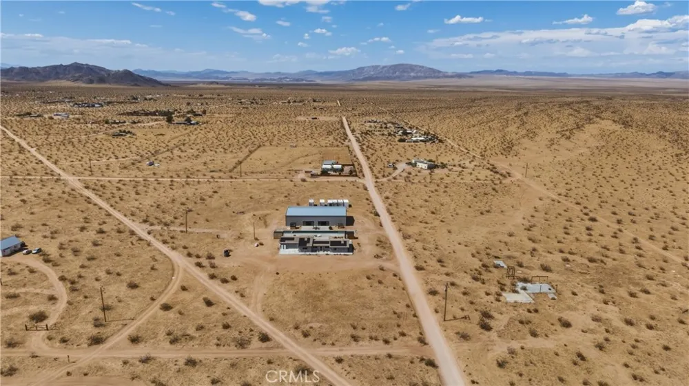 60810 Cole Landers, CA 92285