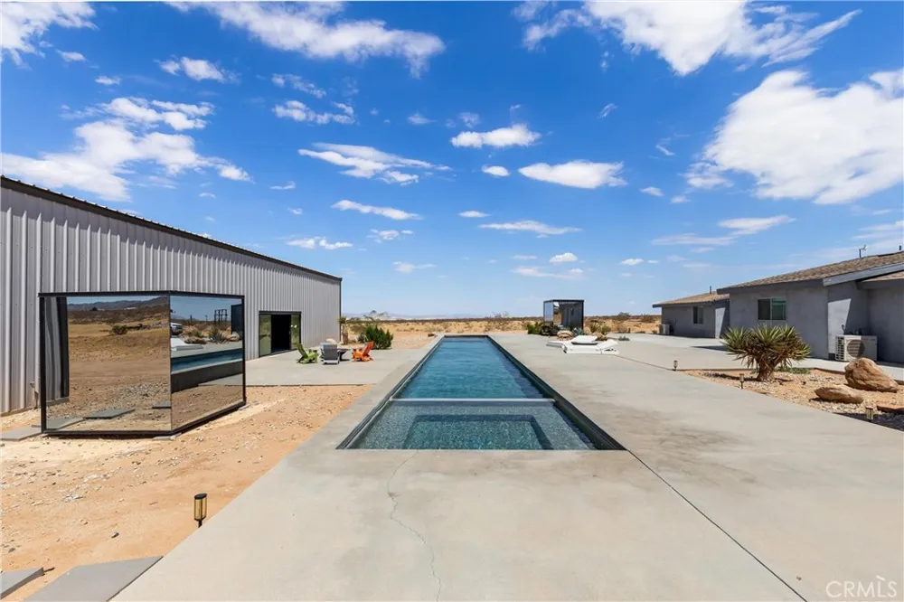 60810 Cole Landers, CA 92285