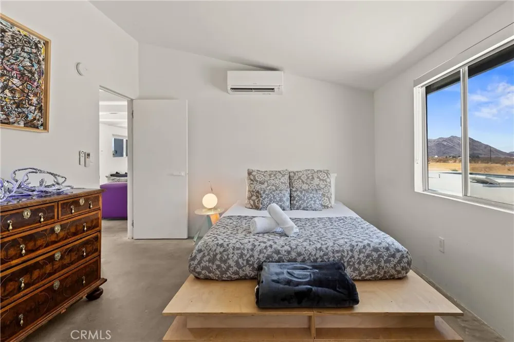60810 Cole Landers, CA 92285