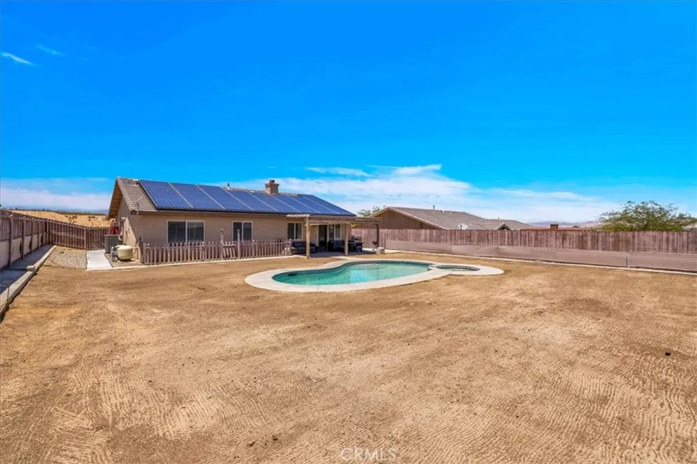 5251 Split Rock Avenue 29 Palms, CA 92277
