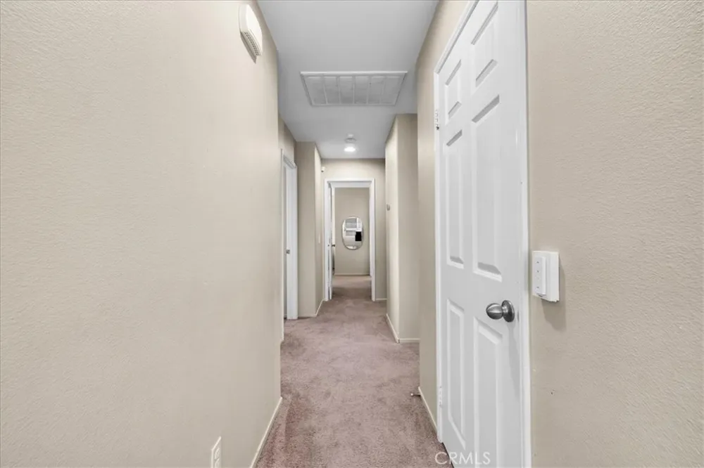 5251 Split Rock Avenue 29 Palms, CA 92277