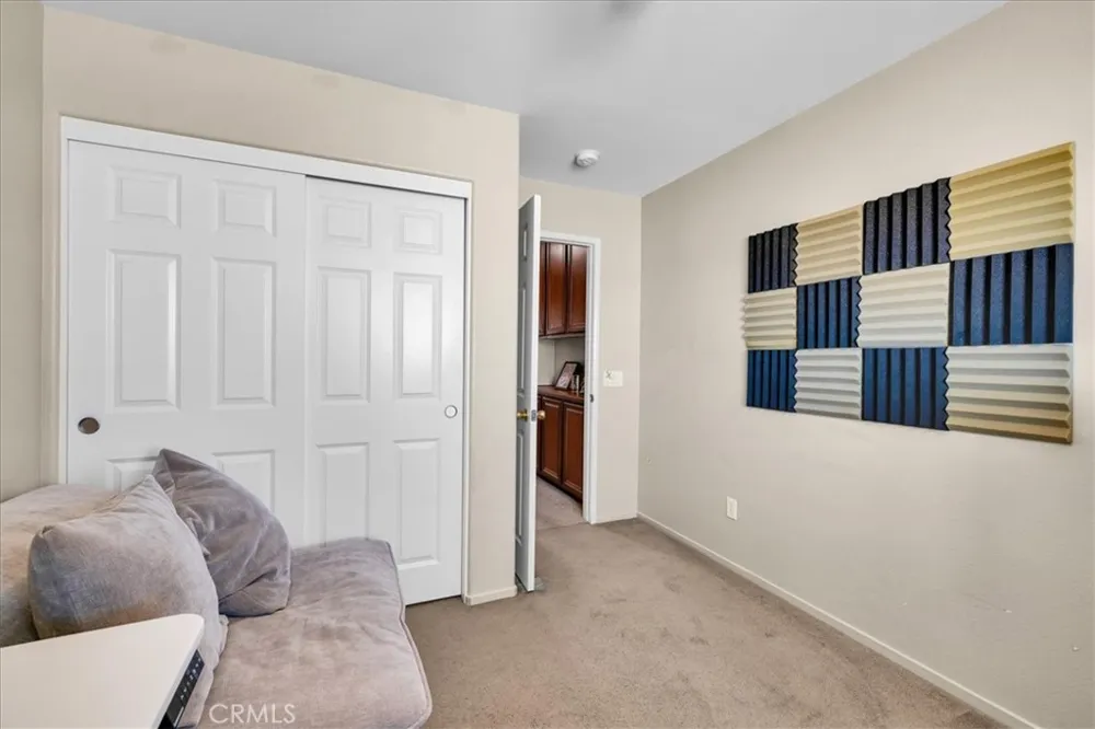 5251 Split Rock Avenue 29 Palms, CA 92277