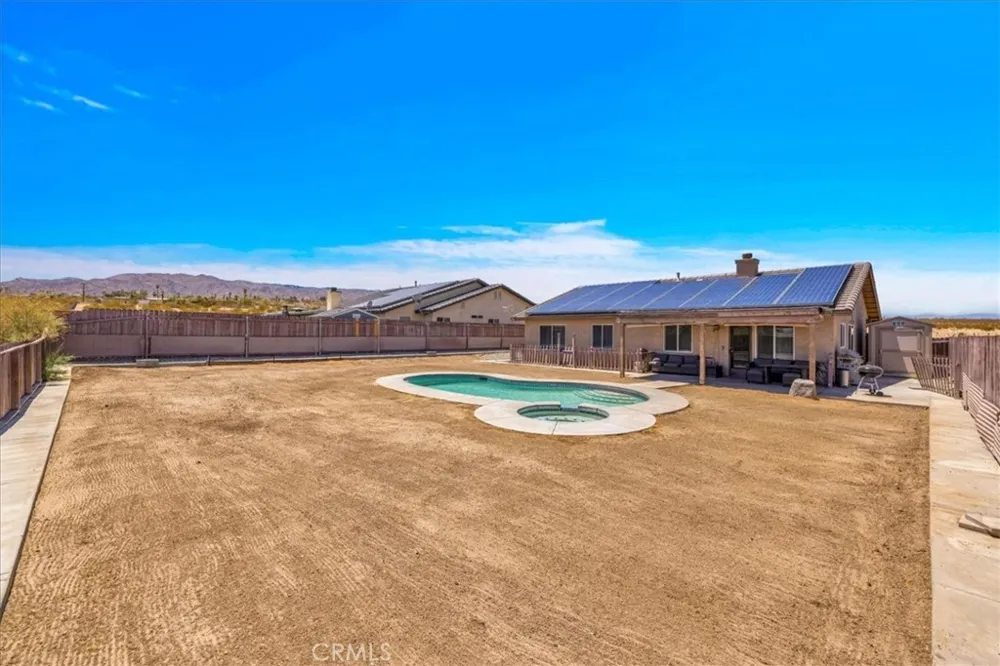 5251 Split Rock Avenue 29 Palms, CA 92277