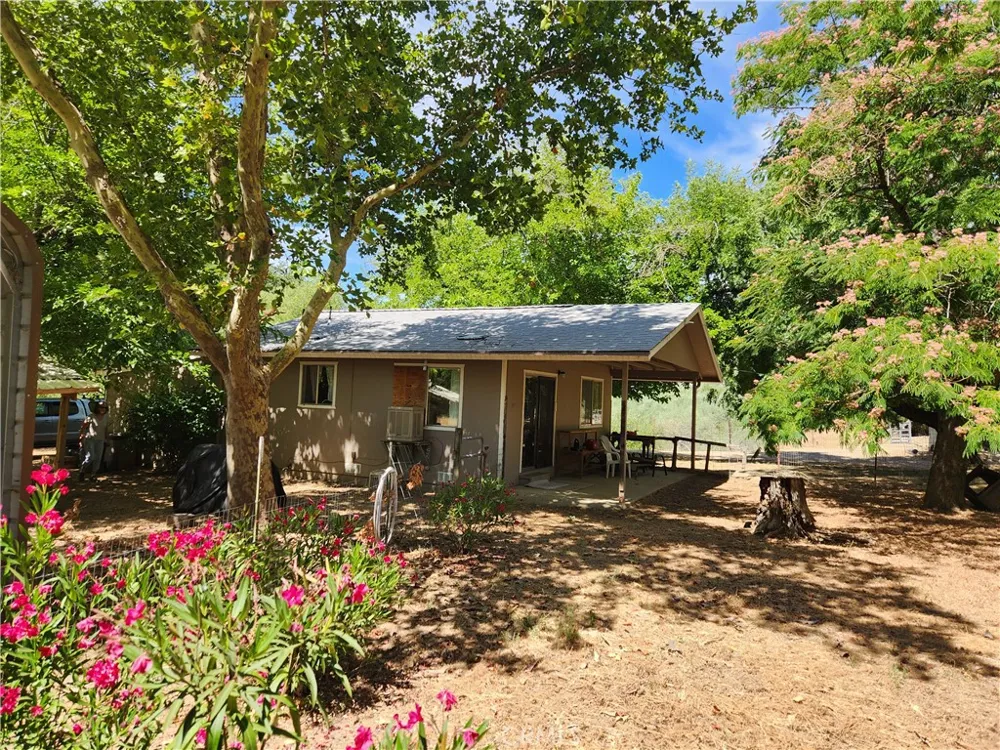 4298 New Long Valley Clearlake Oaks, CA 95423