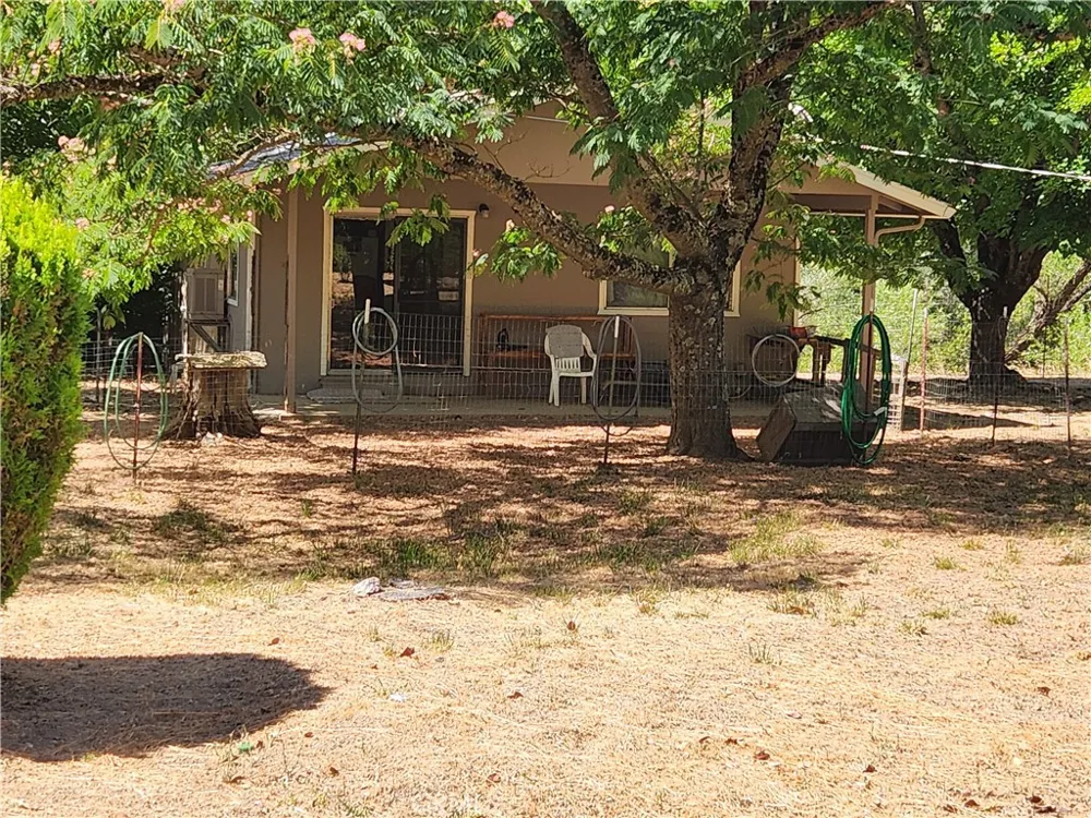 4298 New Long Valley Clearlake Oaks, CA 95423