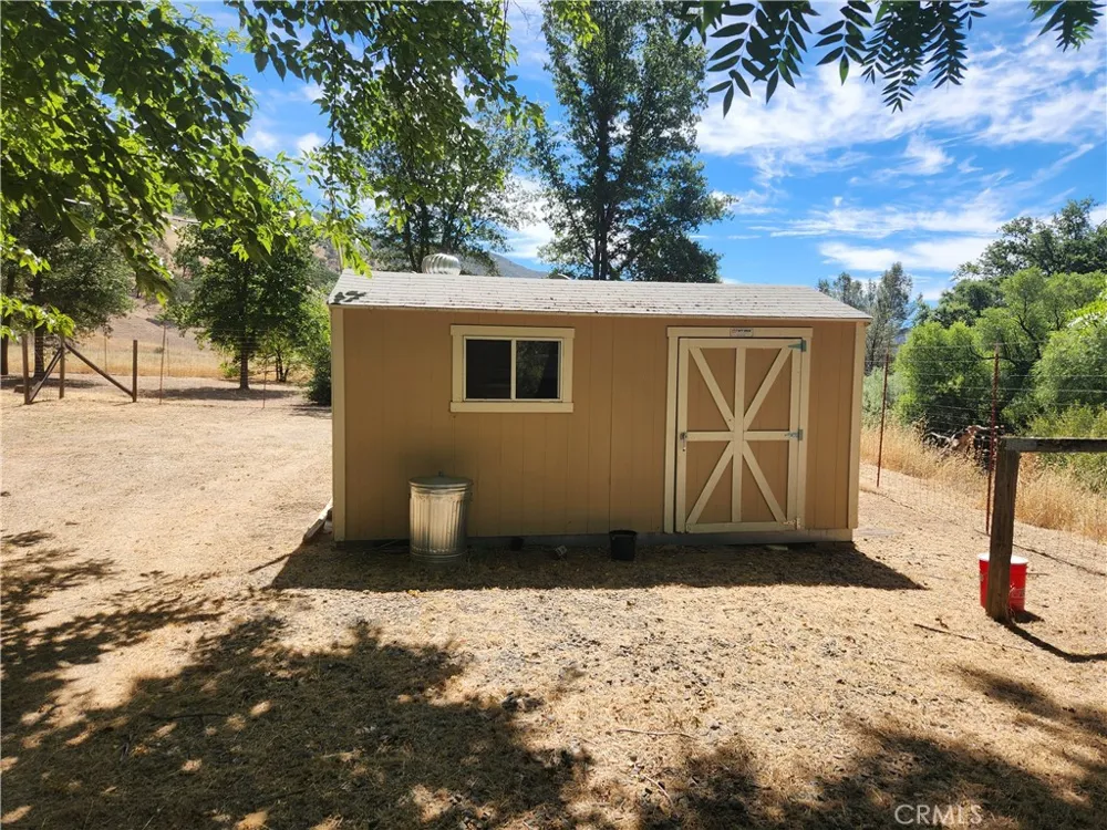 4298 New Long Valley Clearlake Oaks, CA 95423