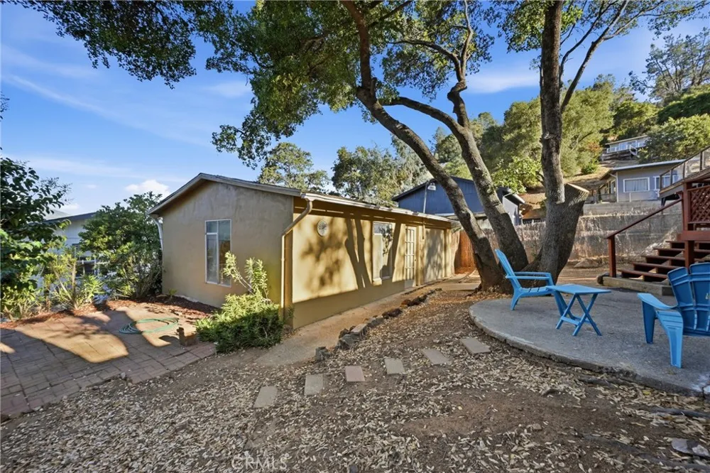 2705 Oakhurst Avenue Clearlake, CA 95422