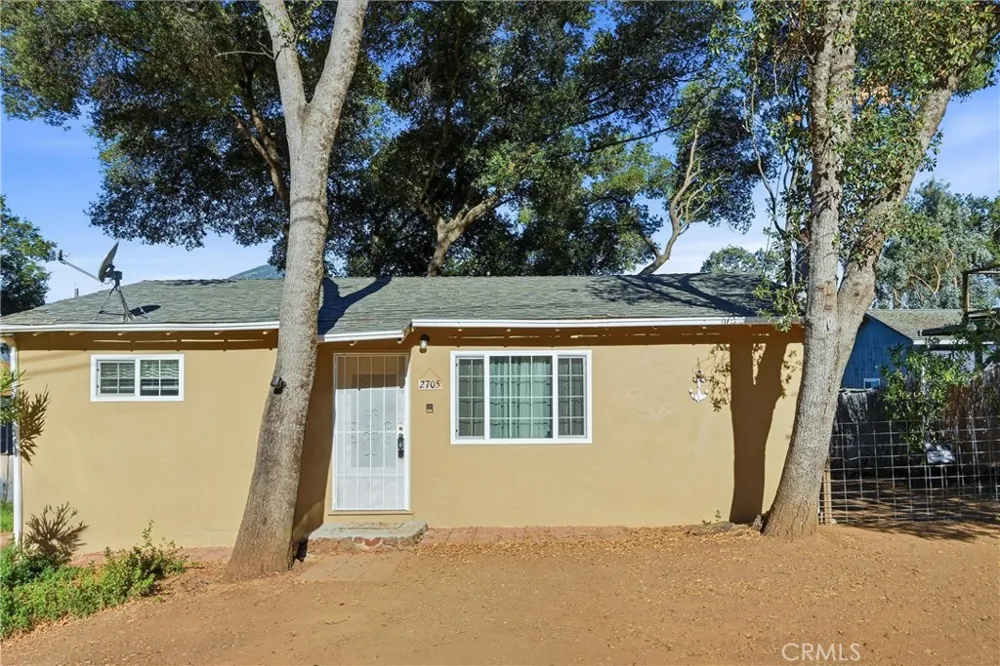 2705 Oakhurst Avenue Clearlake, CA 95422