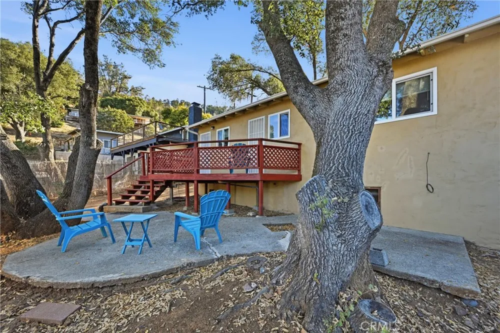 2705 Oakhurst Avenue Clearlake, CA 95422