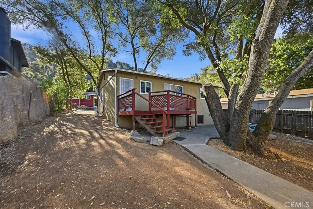 2705 Oakhurst Avenue Clearlake, CA 95422