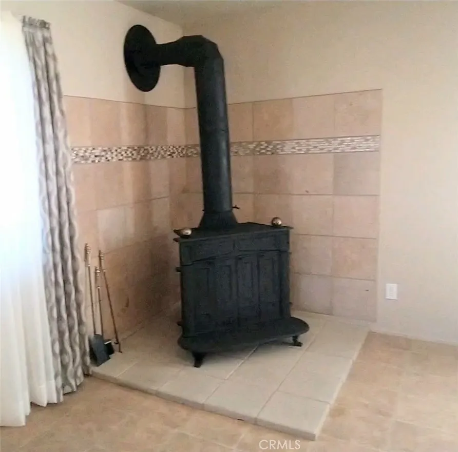 2705 Oakhurst Avenue Clearlake, CA 95422
